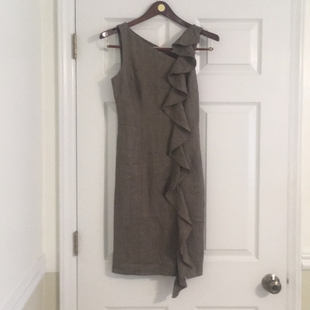 Milly asymmetric herringbone sheath